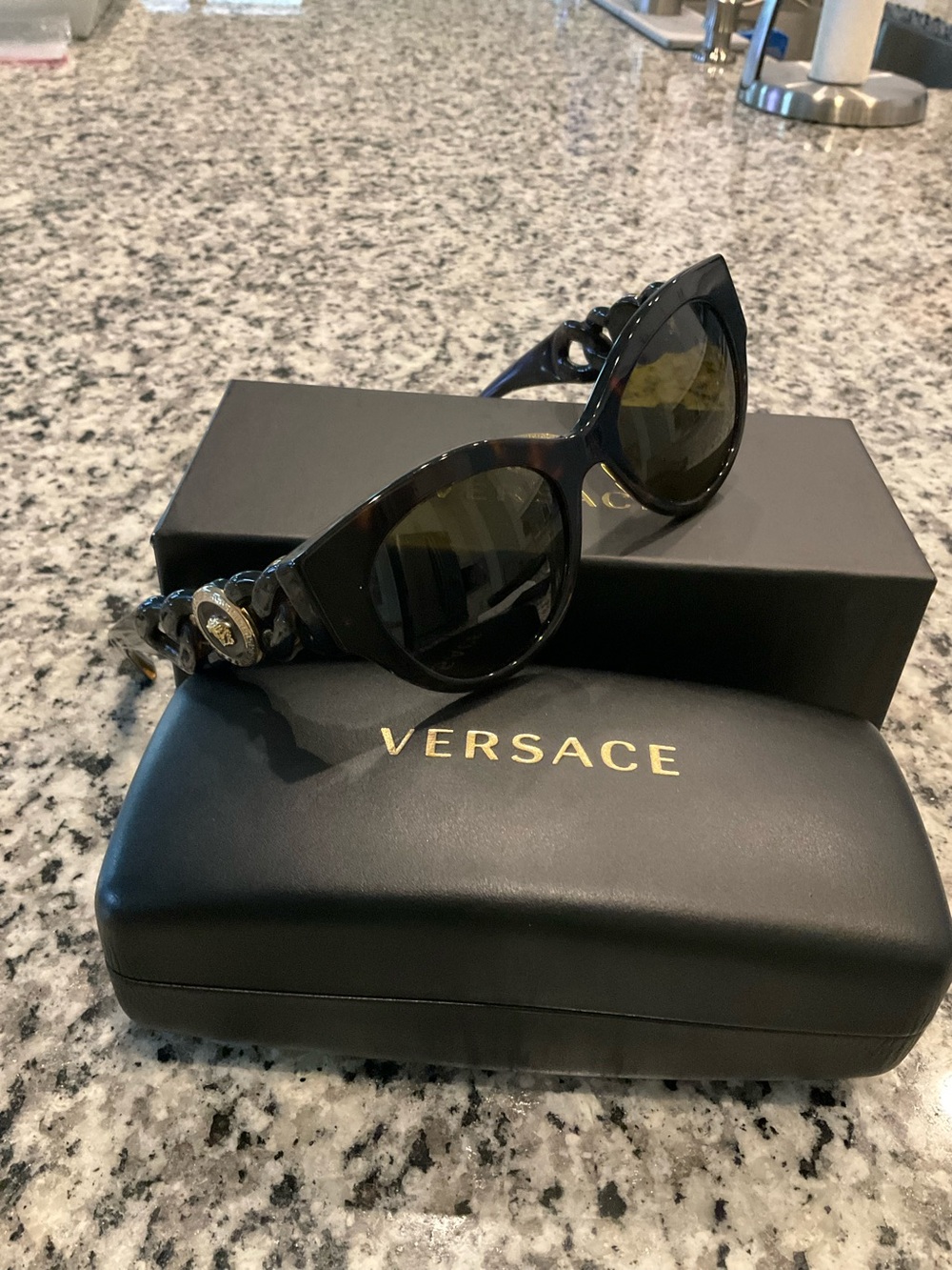 Versace Women's Tortoiseshell Sunglasses with Gold Accents 100% authentic